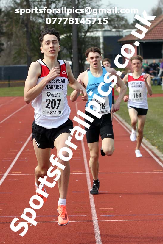 800 metres, 2021 NECAA Open Graded Meeting, Morpeth. Photo: David T. Hewitson/Sports for All Pics